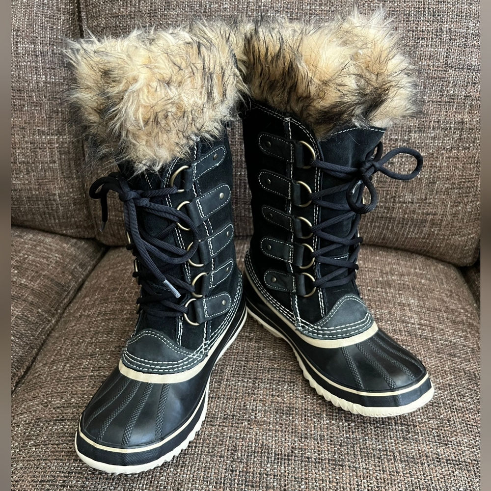 Women's Sorel Joan Of Arc Faux Fur Winter Snow Boots,  Size 7